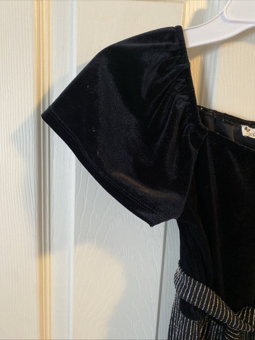 Knit Works Girls Flutter Sleeve S 7-8 Belted Square Neck Black/Metallic Jumpsuit - Picture 7 of 16